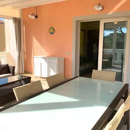 Apartmán In Villino Laura *